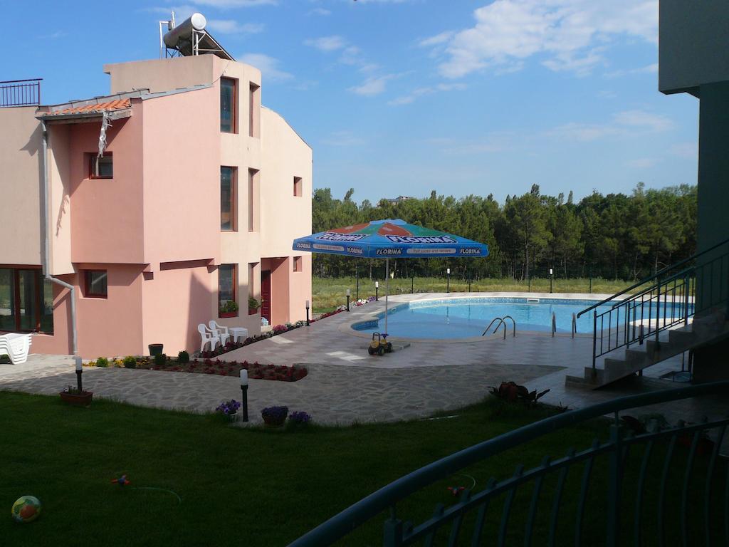 צרבו Dream Bay Family Hotel מראה חיצוני תמונה